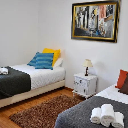 Charlie's Casa de hóspedes Ferrel (Leiria)