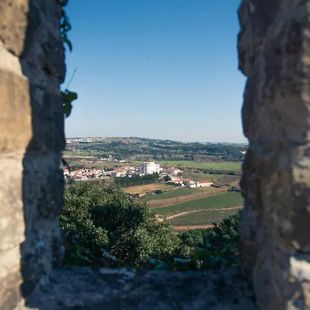 Charlie's Casa de hóspedes Ferrel (Leiria)